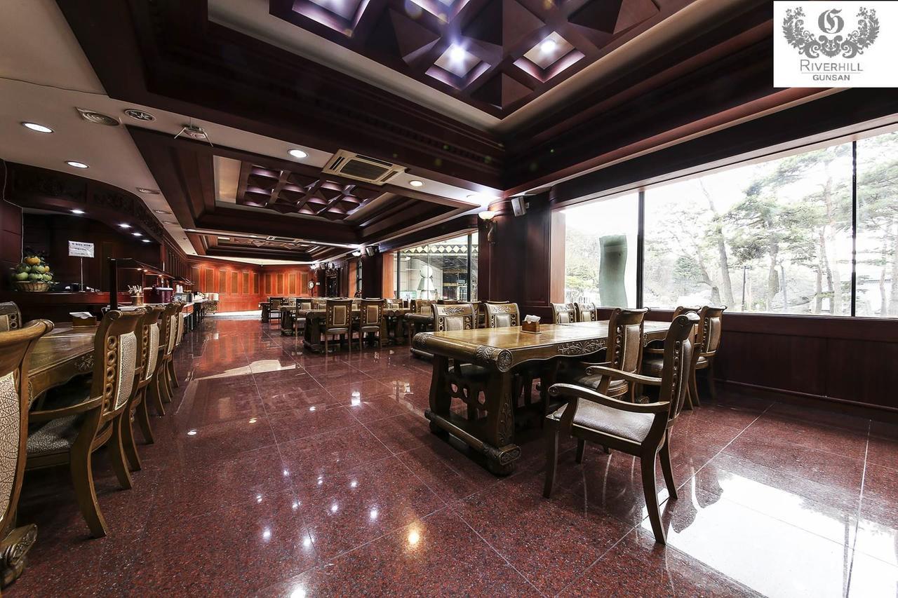 Gunsan River Hill Tourist Hotel Exterior photo
