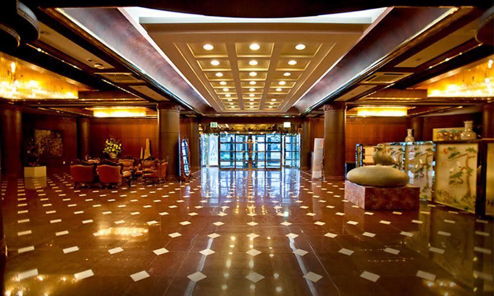 Gunsan River Hill Tourist Hotel Exterior photo